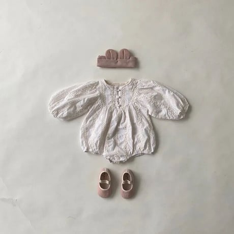 【size66-90】ベビー 刺繍 長袖 ロンパース