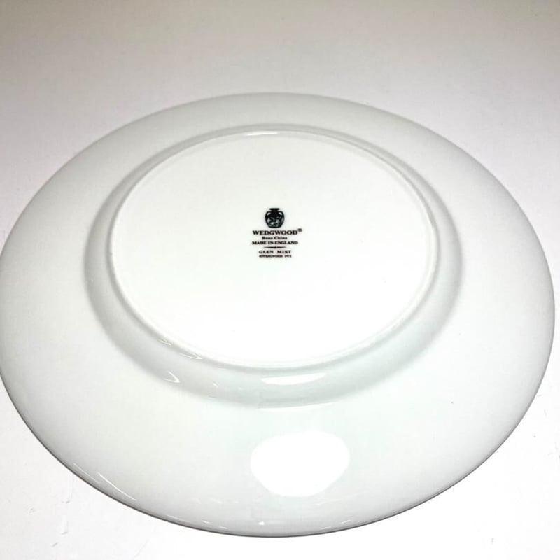 廃盤】WEDGWOOD ウェッジウッド グレンミスト 大皿 黒壺 | REGASTOCK 廃盤】WEDGWOOD ウェッジウッド グレンミスト 大皿 黒壺 | REGASTOCK
