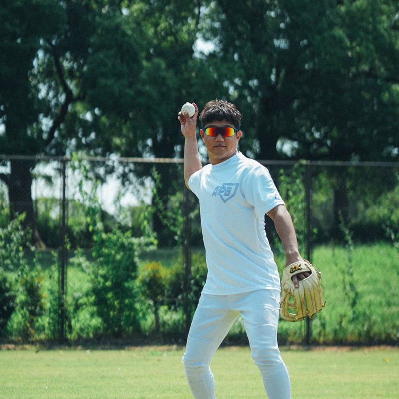 予約販売】APB Tシャツホワイト ”準備はできた…さあかかってこい