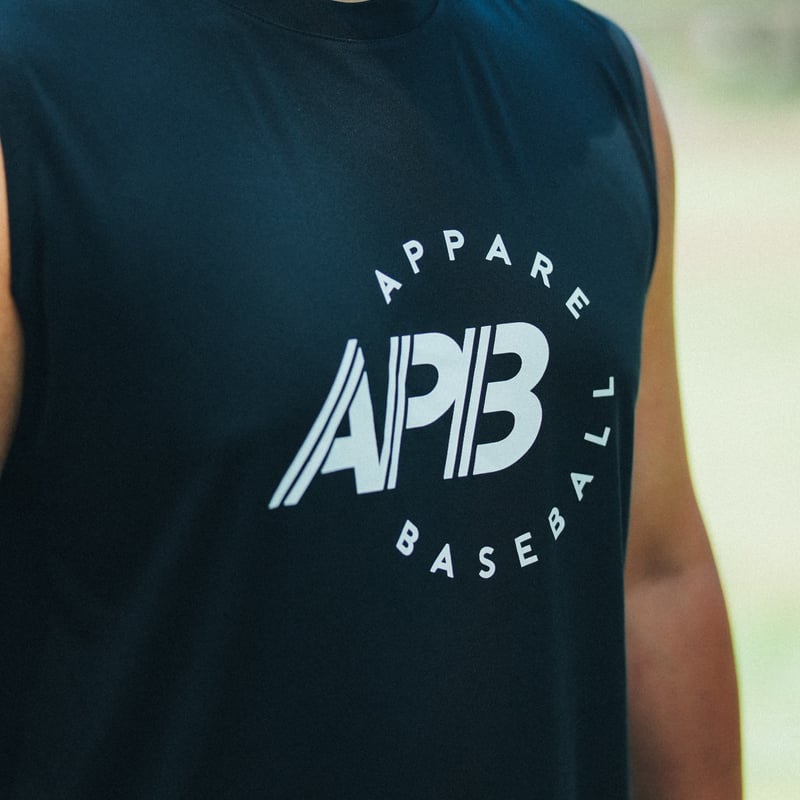 予約販売】APB ノースリーブシャツ ブラック ”準備はできた…さあかかっ