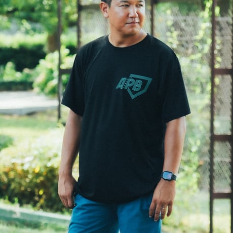 【予約販売】APB Tシャツブラック ”準備はできた…さあかかってこい”