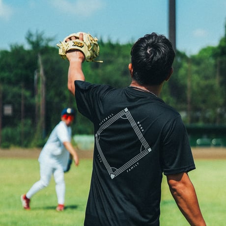【予約販売】APB 4Key Beliefs Tシャツ　ブラック