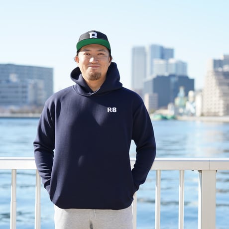 【予約販売】R-8 Big Face パーカー