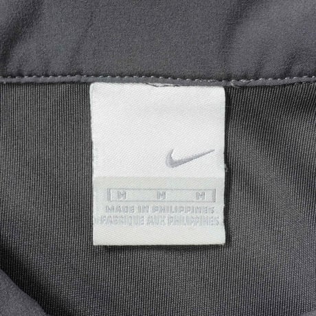 2003's "NIKE" Poly × Spandex Zip up Jacket