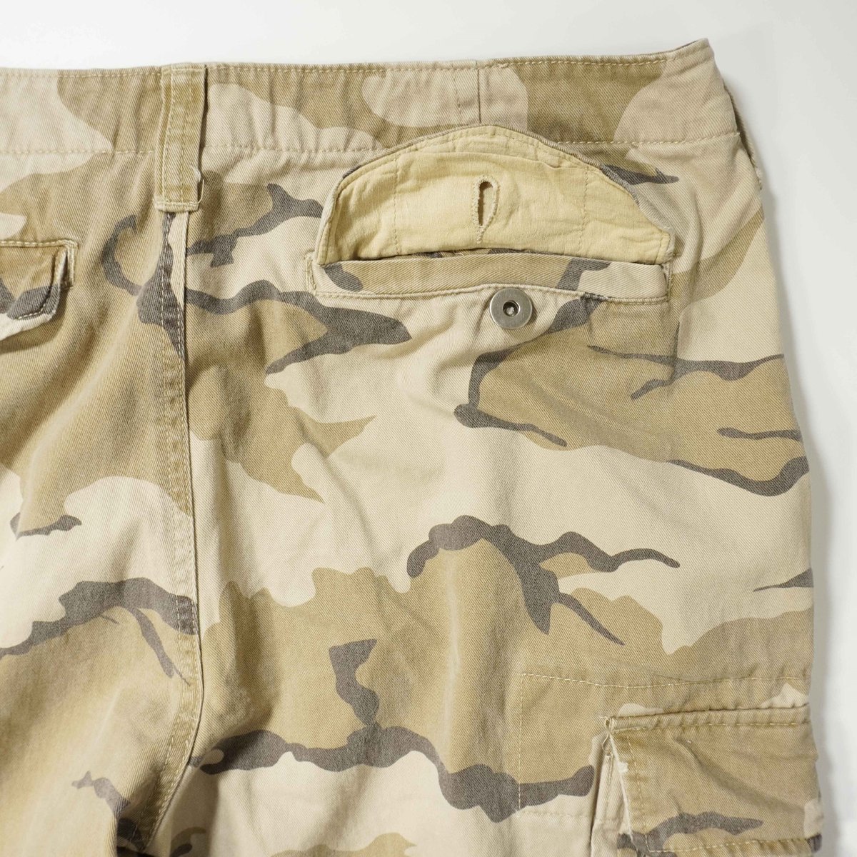 パンツ archive 00s grunge camo bondage cargo パンツ archive 00s grunge camo bondage cargo Camo Goth