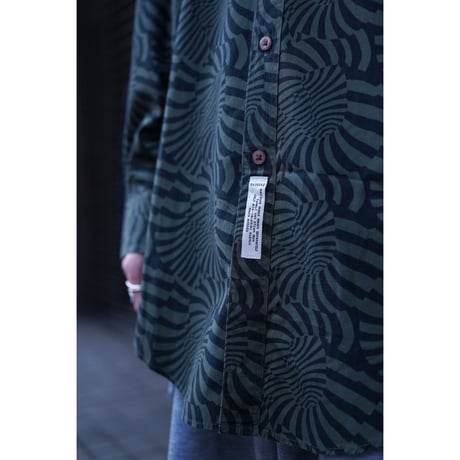90s Geometric pattern L/S shirt