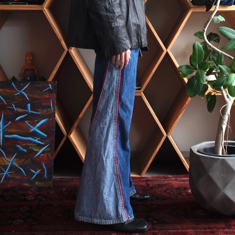 90-00s Side line Baggy Flare Denim