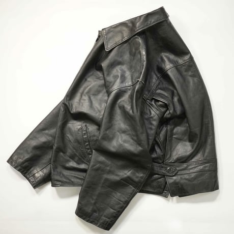 90s- Short Length Wide Leather Jacket