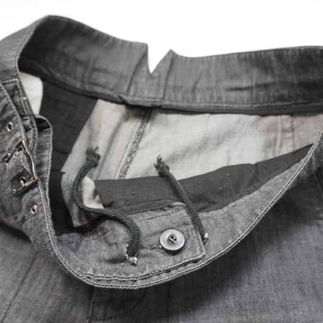 【GIORGIO ARMANI】Light denim slacks