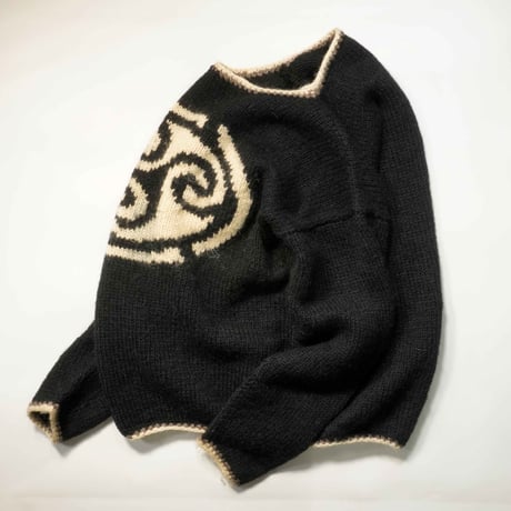 Vintage Ecuador Hand Knit Sweater