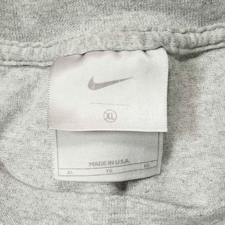 00s "NIKE" Center Swoosh logo L/S T-shirt
