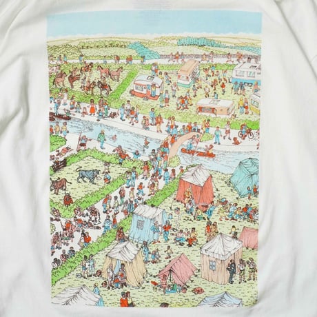 "WHERE'S WALDO?" Printed long sleeve T-shirt