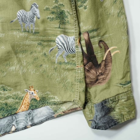 90s- Many kinds of Animals Shirt