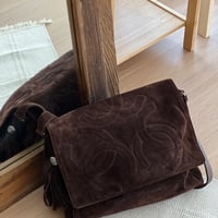 シャネルヴィンテージ　トリプルココスエードショルダー　7番台