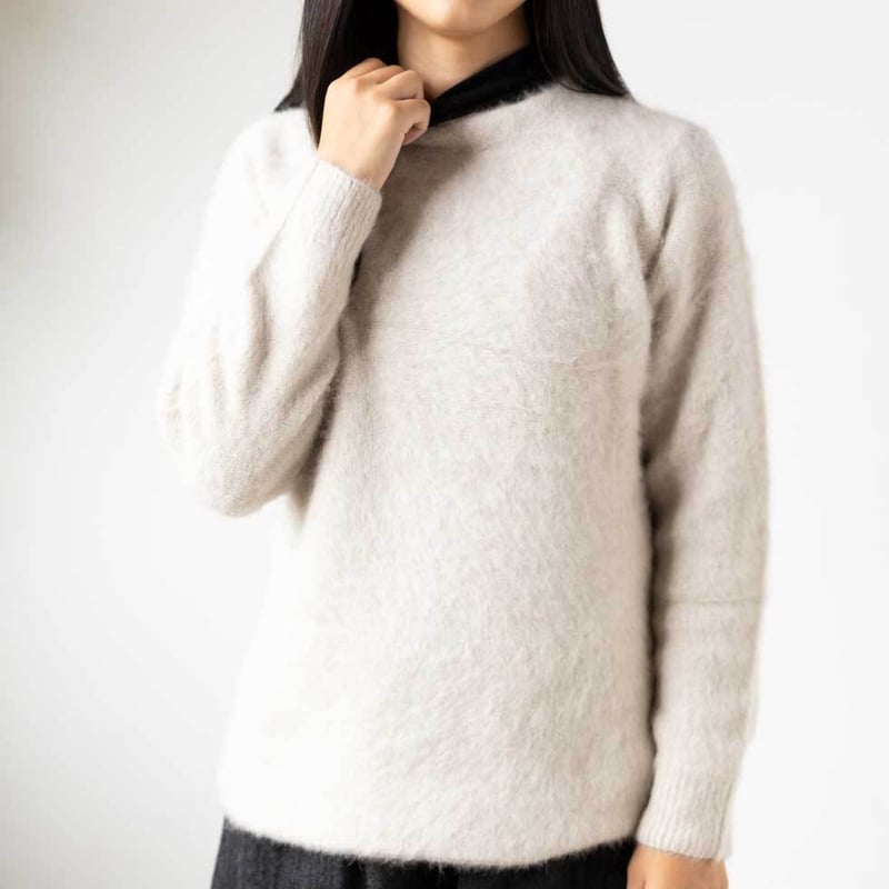 ブルーフォックス100％ラグランハイネックプルオーバー（セーター