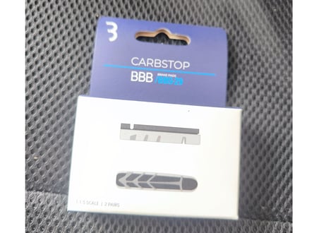 BBB カーブストップ　ハイパフォーマンス　２セット　１台分