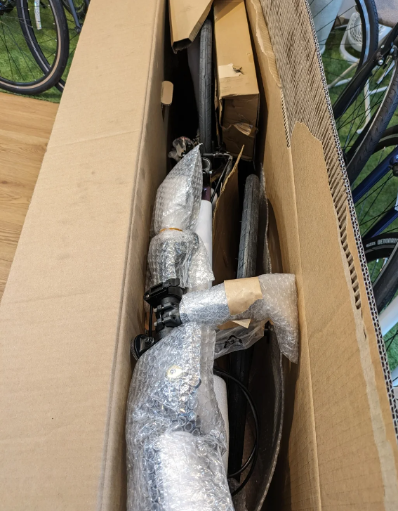 ルイガノ フラットバーロード AVIATOR 9.0 引き取り希望 LOUIS GARNEAU / ルイガノ / AVIATOR9.0S / フラットバーロード