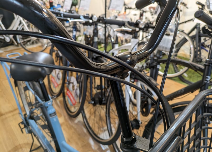 店頭受け渡し 中古 シティサイクル 27インチ 6段変速 オート