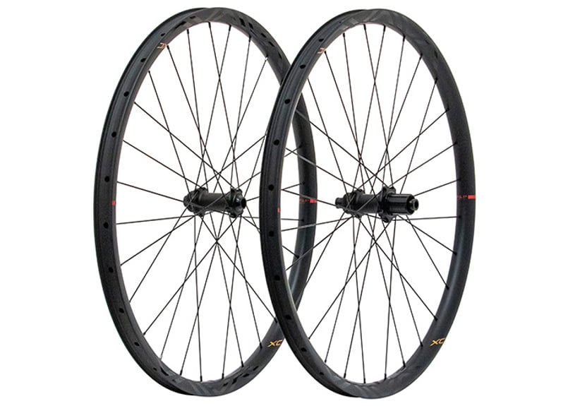 PAXPROJECT MTBカーボンホイール カーボンファット制作事例 - PAX PROJECT