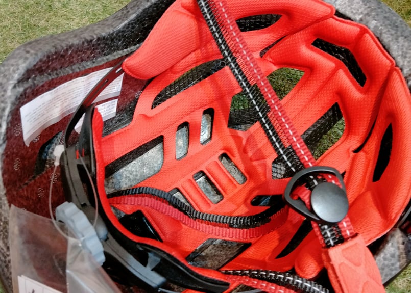 ○ヘルメット自転車ロードバイククロスバイク Amazon | ROCKBROS(ロックブロス)自転車 ヘルメット 大人 ロード
