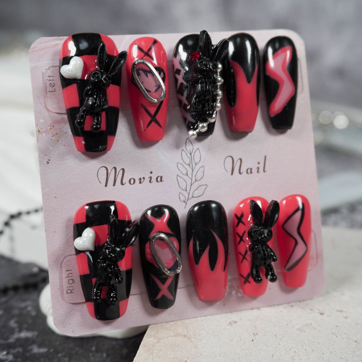 現品ネイルチップ コミック風チェック柄うさぎファイヤー炎雷 地雷系  