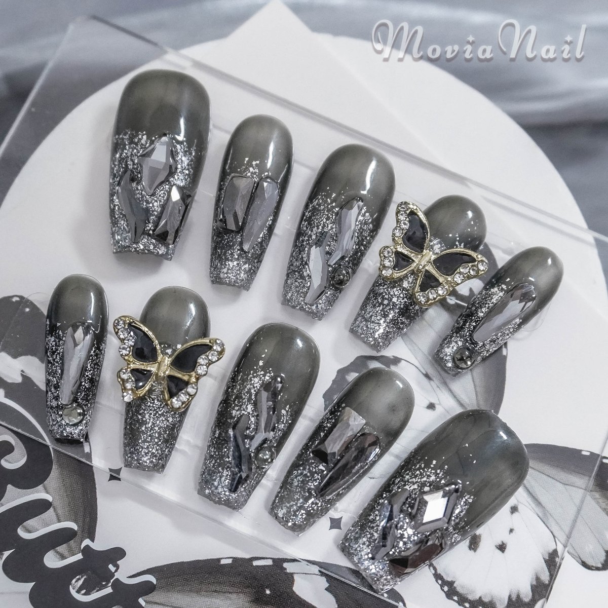 ネイルチップ オーダー フレンチ ガーリー 黒 推し 蝶々 3d ゴテゴテ