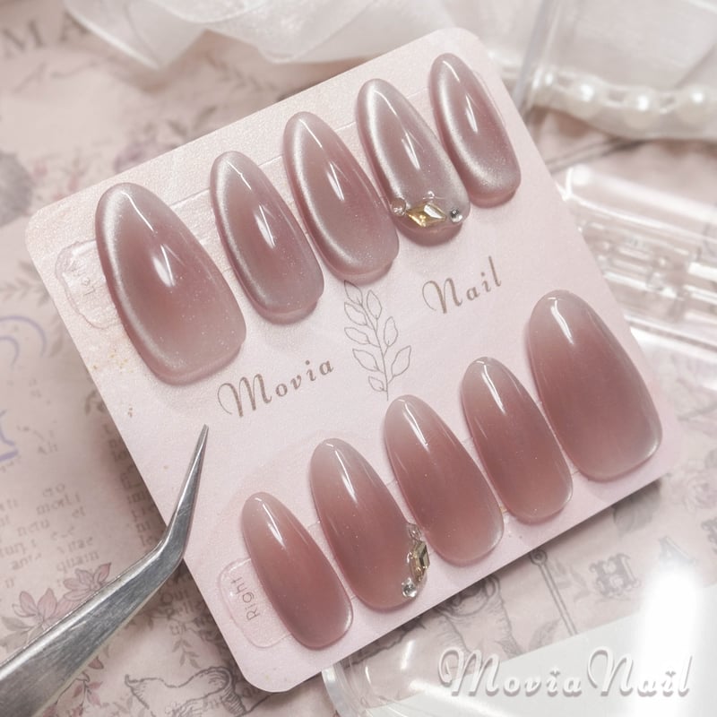 ネイルチップ オーダー ピンクベージュ 韓国 マグネット ちゅるん フレンチ 秋 ?media_id=3470666682566610379