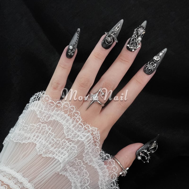 量産 地雷 痛 ゴシック バンギャ ハロウィン ロック スカル ネイルチップ ネイルチップ 量産 バンギャ ゴシック メタル 地雷 派手 黒 痛