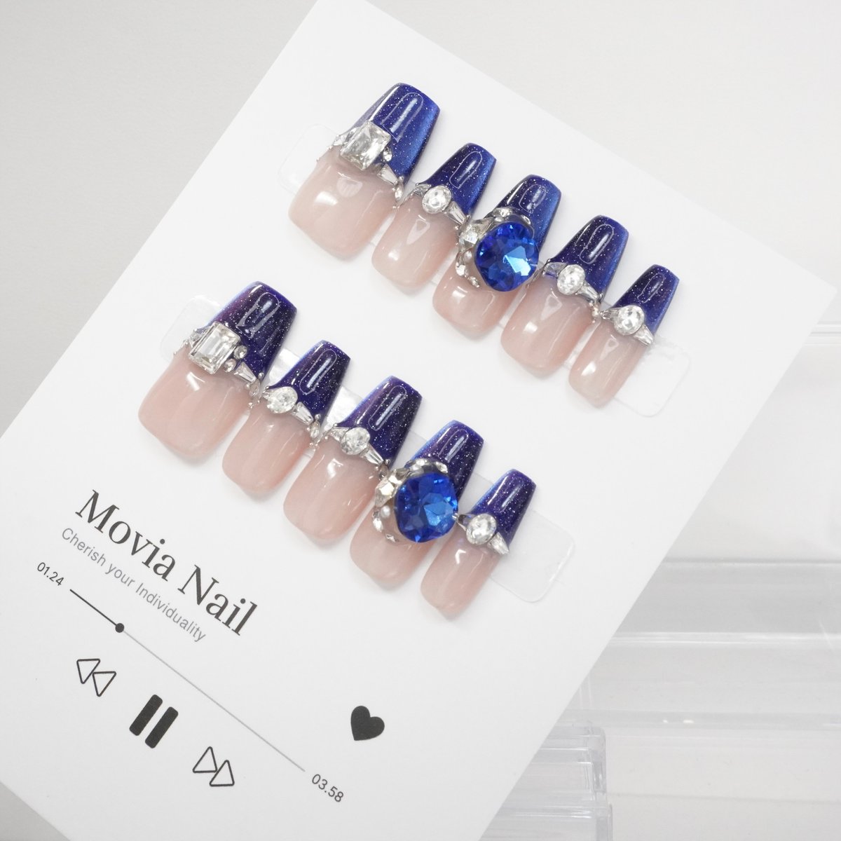 ネイルチップ‪‪❤︎‬ベージュ ブルー 青 量産型地雷韓国ワンホンスナ系イニシャル 青226XS～230M⋈ブルーマグネット韓国シンプル量産型幻想地雷系