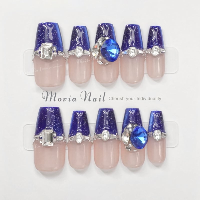 ネイルチップ‪‪❤︎‬ブルー 青 水色 ホワイト 量産型地雷韓国ワンホンイニシャル ネイルチップ 量産 地雷 現品 オーダー 韓国 地雷系 量産型 青