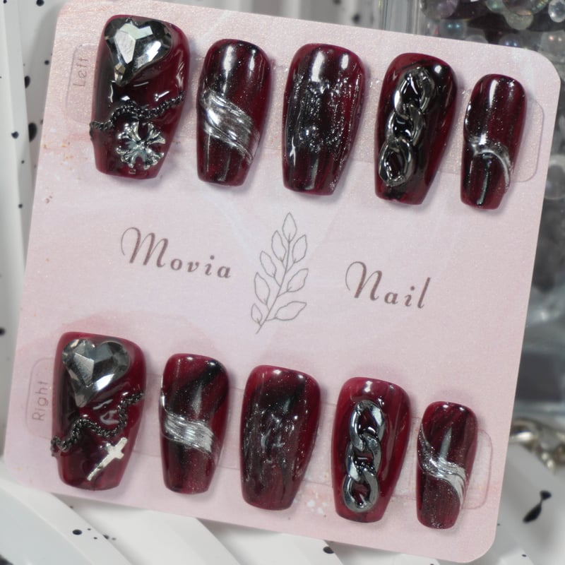 現品ネイルチップ ハートクロム風十字架チェーン金属風 地雷系ゴシック