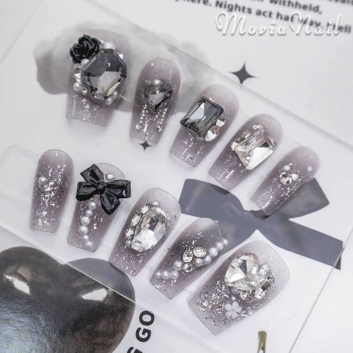 ネイルチップ 量産型 韓国 フレンチ ツイード 白ネイル 黒ネイル リボン 地雷 ネイルチップ 量産型 韓国 ワンホン シンプル フレンチ ツイード 地雷