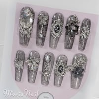 お急ぎ便C ネイルチップ 量産型 韓国 フレンチ 黒 ワンホン ちゅるん 地雷 ネイルチップ☆地雷ワンホン量産型韓国☆黒☆シンプルフレンチ