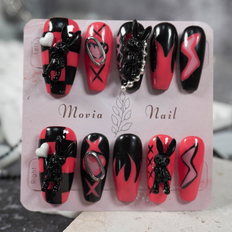 ネイルチップ 量産型 オレンジ 黒 ハート 地雷系 キラキラ マグネット