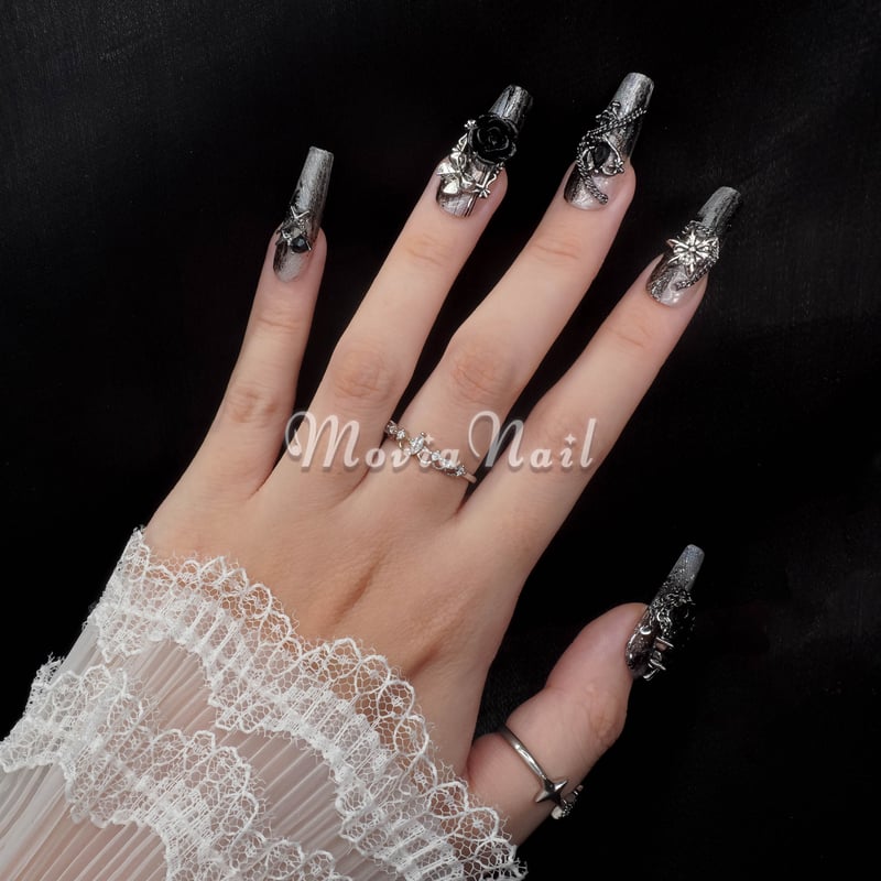 オーダーネイル 量産 地雷 ゴシック バンギャ y2k 蛇 赤黒 ネイルチップ 赤115S☆116M☆地雷系y2kゴデゴデサブカルバンギャルゴシック