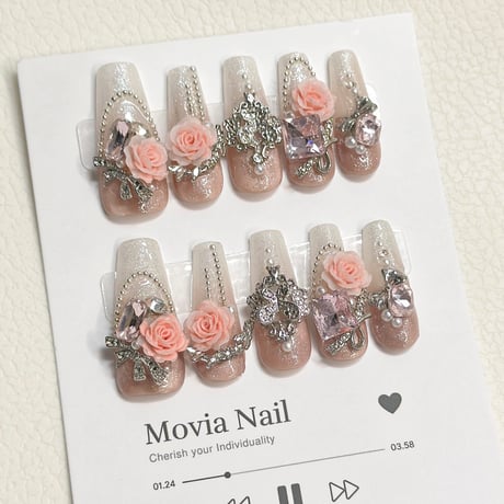 ネイルチップ販売 | STORES