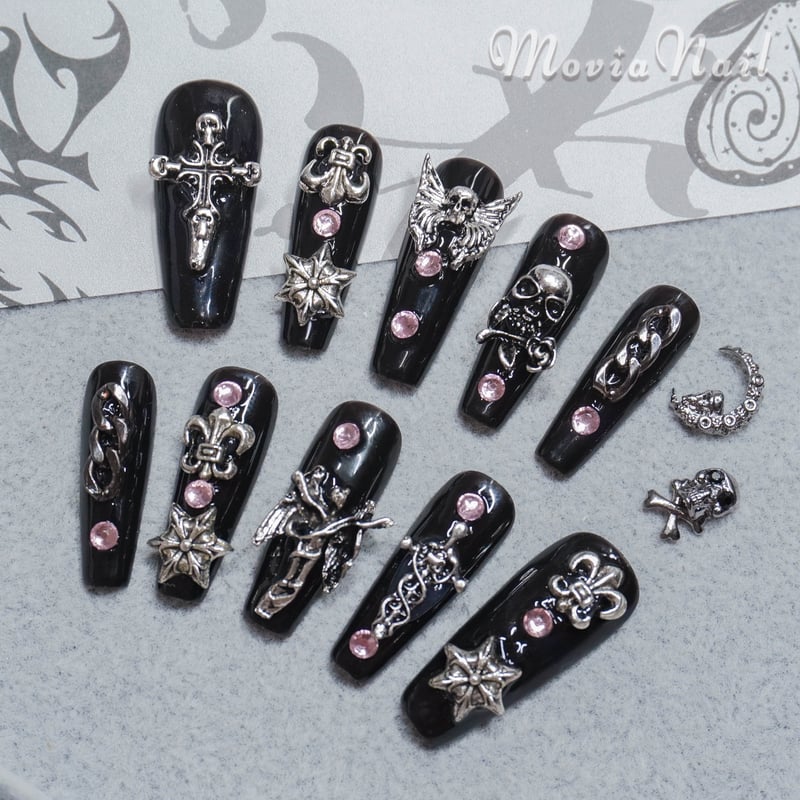 ネイルチップ☆地雷サブカル韓国☆黒☆ドクロ天使ゴテゴテバンギャ