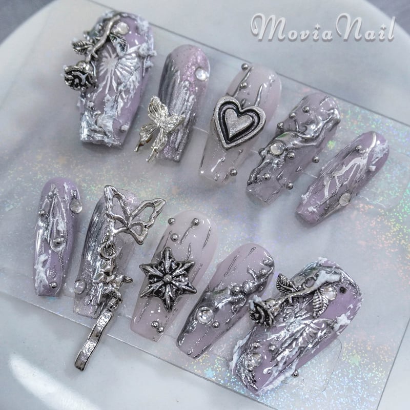 現品ネイルチップ シルバーパープルラメローズ蝶々 y2k地雷シズニ