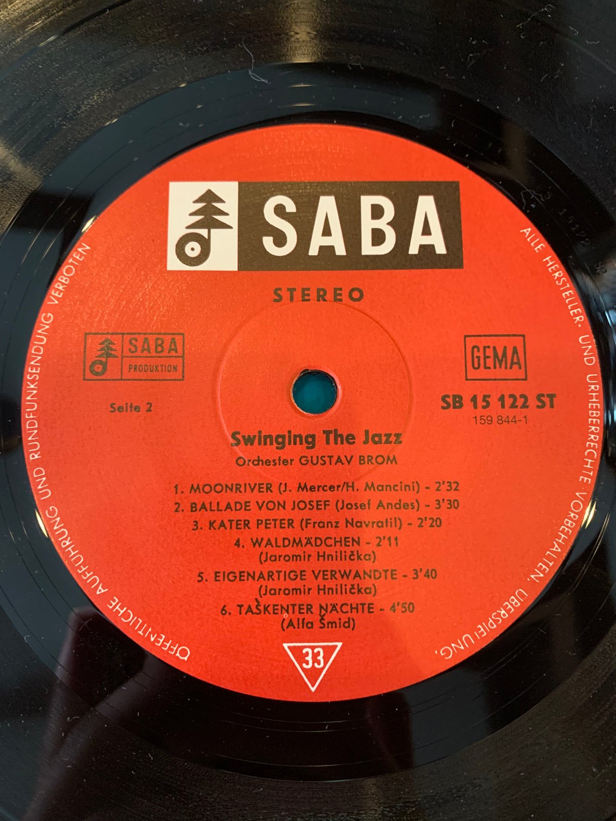 SWINGING THE JAZZ（再発レコード）♪ジャズ！ Gustav Brom Orchestra / Swinging The Jazz | REC