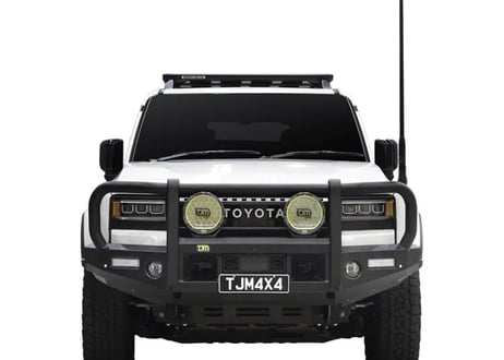 【LC250】TJM Outback Bull Bar Black Steel（バーあり）