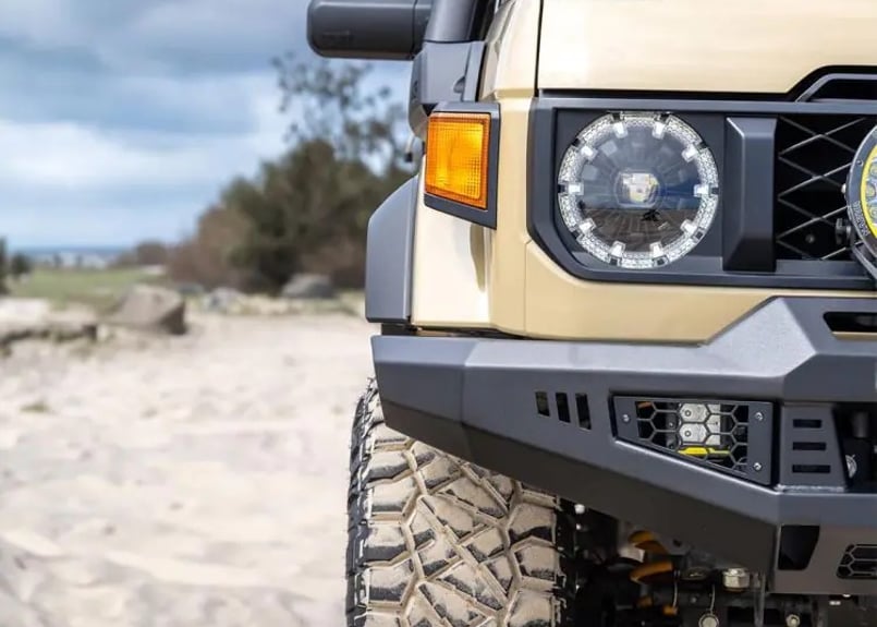 LC70再再販モデル】TJM venturer bull bar black steel （