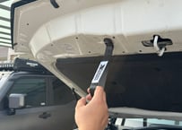 ADVY ハイラックス用 ボンネットライトステー GUN125 Amazon | ADVY ハイラックス用 ボンネットライトステー GUN125