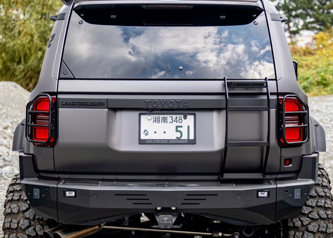 先行予約】LC250テールランプガード | CROSS MEMBER