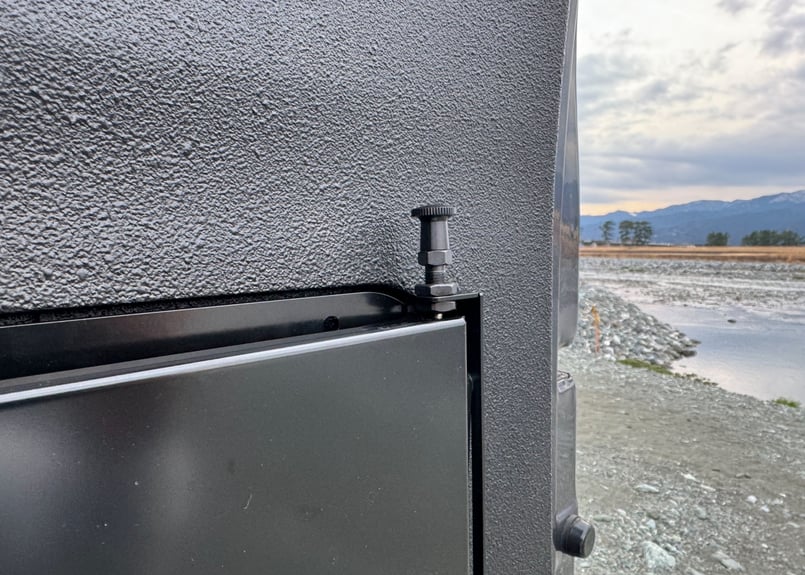 Lサイズ】メッシュラック&テーブル（小物入れ側） | CROSS MEMBER 