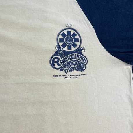RED HOT CHILI PEPPERS T-shirt