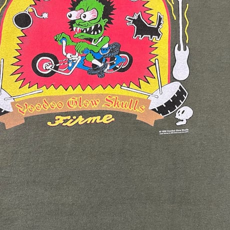 voodoo glow skulls T-shirt