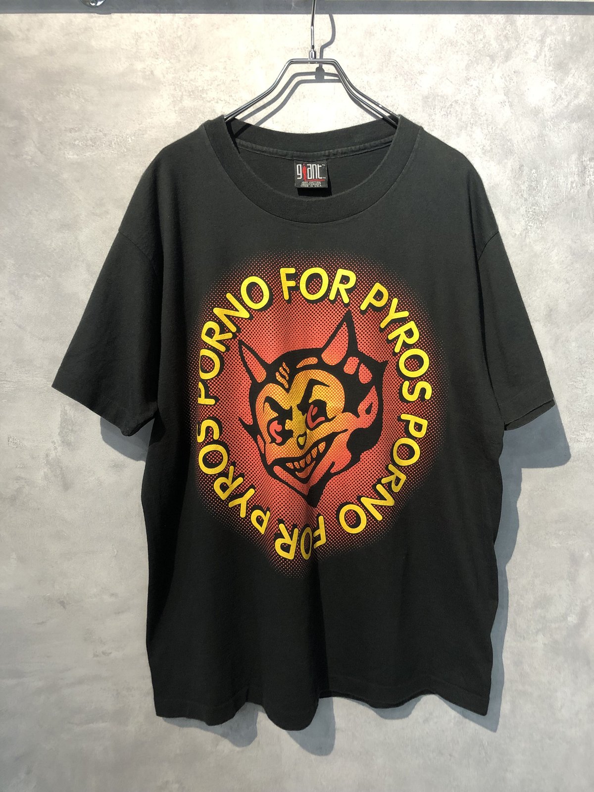 PORNO FOR PYROS T-shirt | DIRTY BOOTH