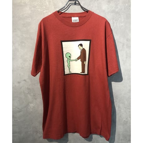 HELMET T-shirt