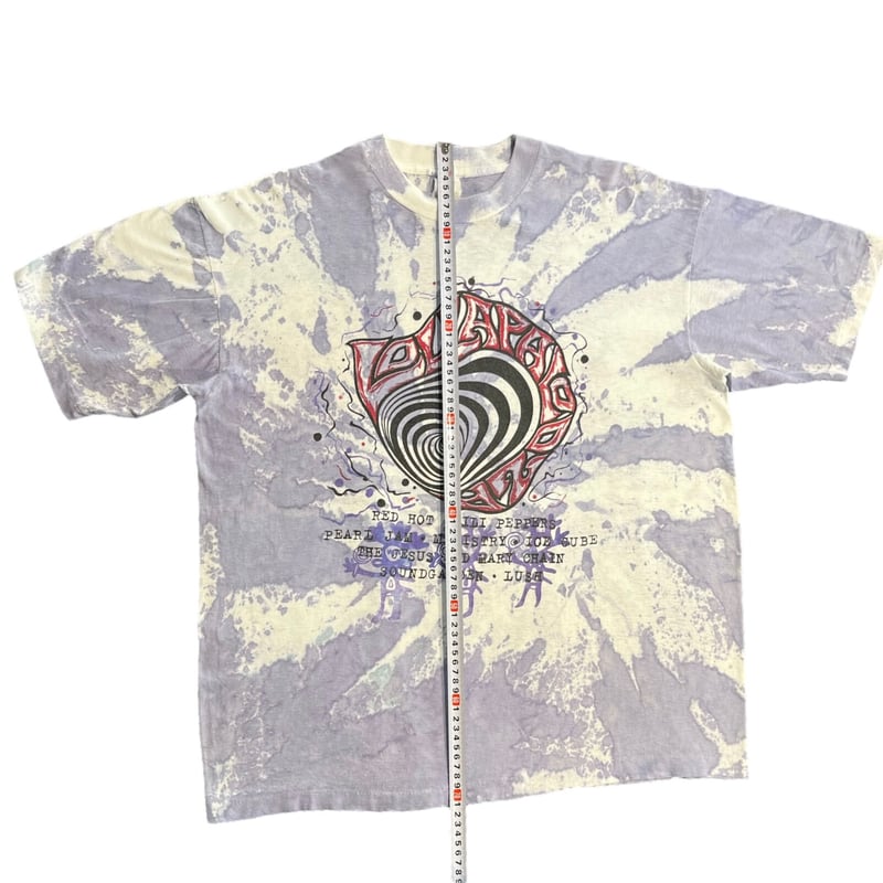 LOLLAPALOOZA 1992 T-shirt bootleg parking lot |