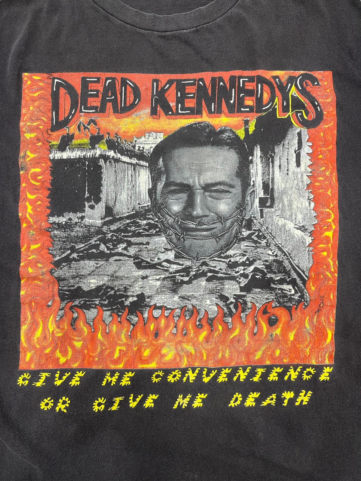 DEAD KENNEDYS | DIRTY BOOTH
